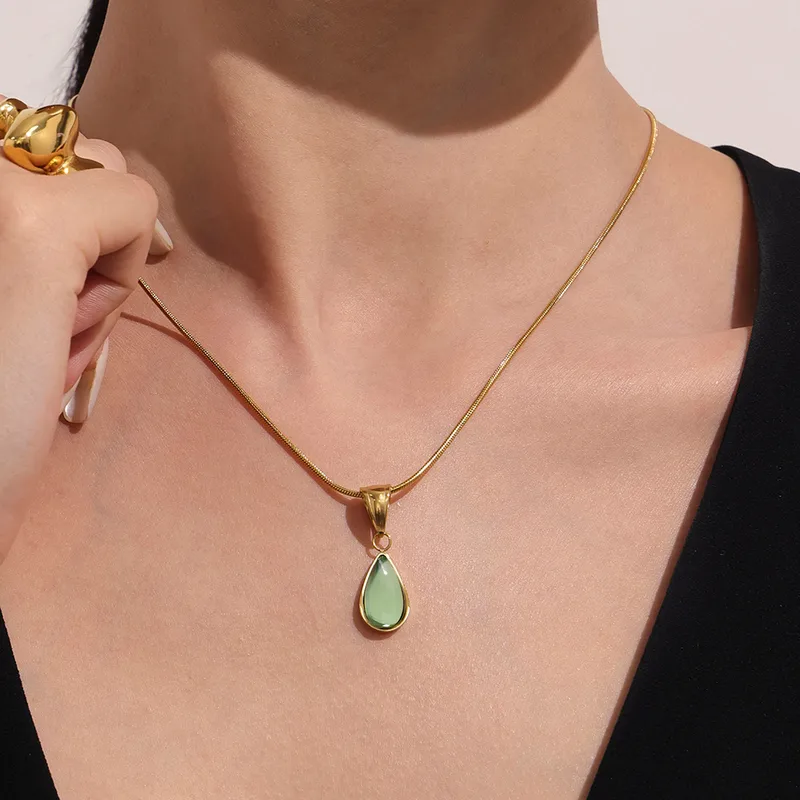 French-Vintage-Olive-Green-Blue-Waterdrop-Pendant-Necklace-Women-Non-fading-Unique-Design-High-quality-Romantic-Jewelry-3